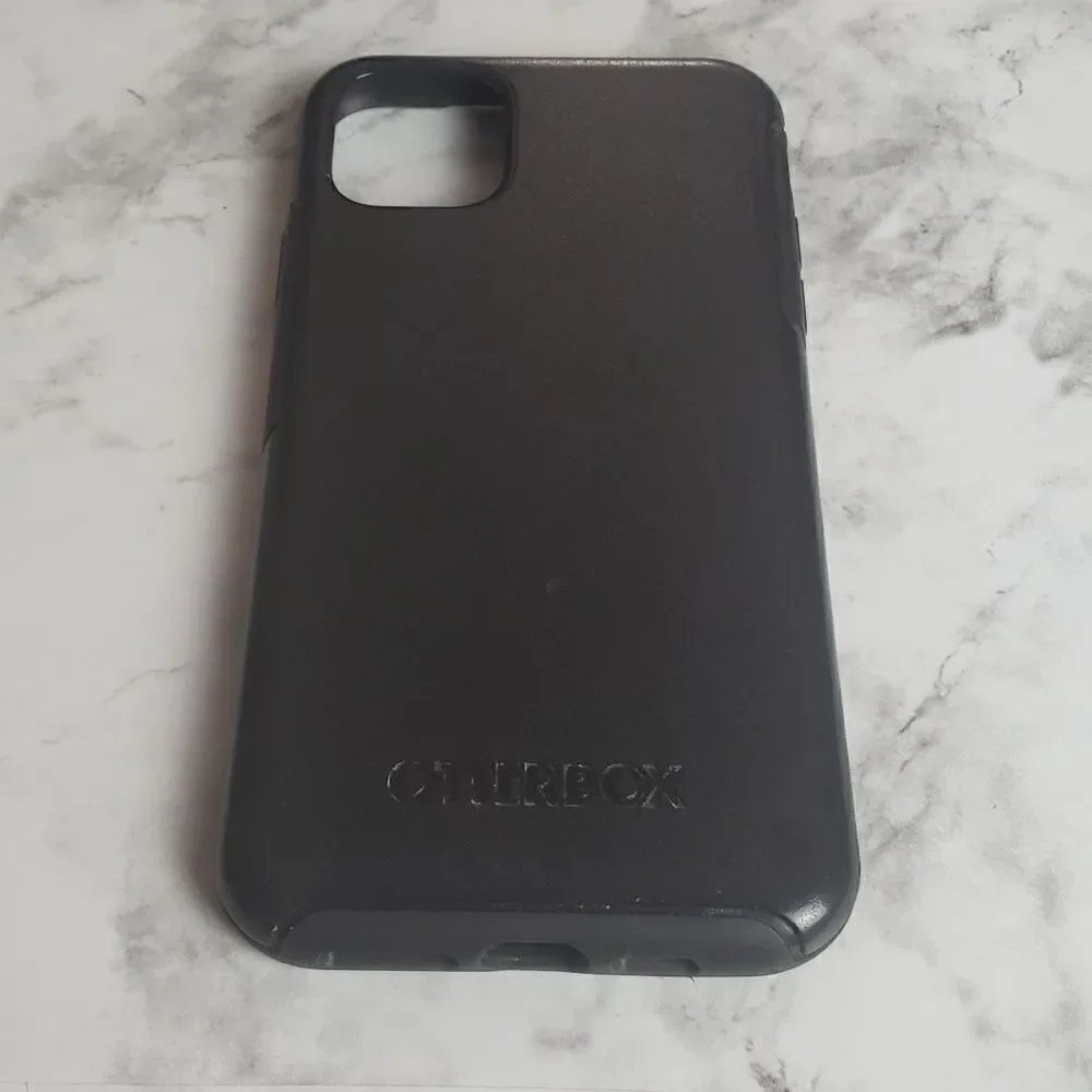 ‎iPhone 11 Otterbox Case Symmetry Series